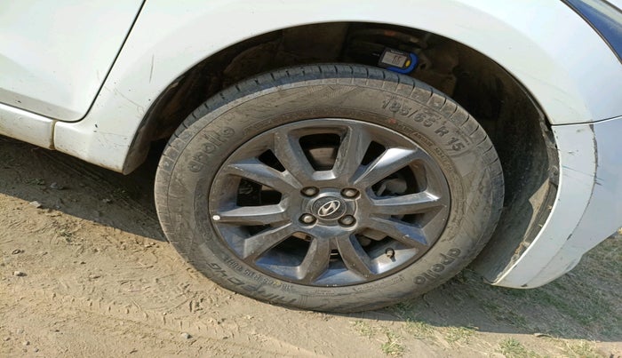 2019 Hyundai Elite i20 SPORTZ PLUS 1.2, Petrol, Manual, 57,843 km, tyre