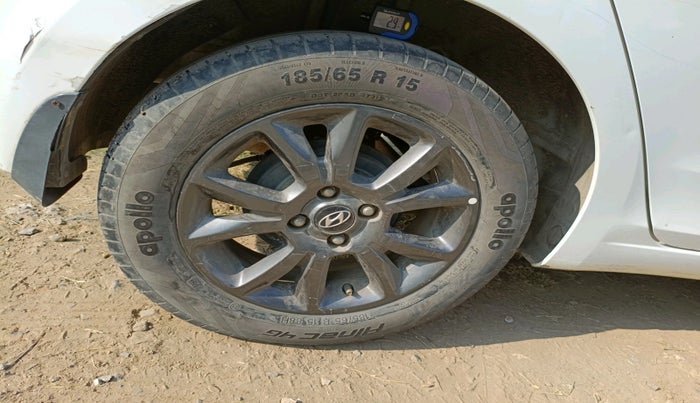 2019 Hyundai Elite i20 SPORTZ PLUS 1.2, Petrol, Manual, 57,843 km, tyre