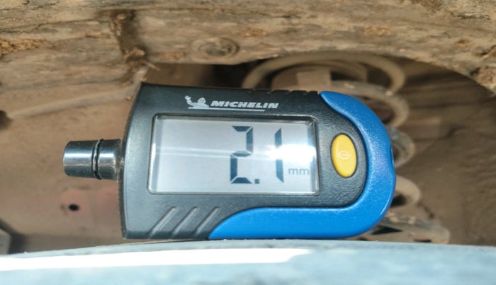 2017 Maruti Ciaz ALPHA 1.4 PETROL, Petrol, Manual, 1,24,681 km, tyre