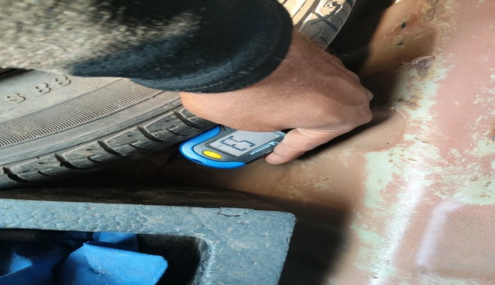 2017 Maruti Ciaz ALPHA 1.4 PETROL, Petrol, Manual, 1,24,681 km, tyre