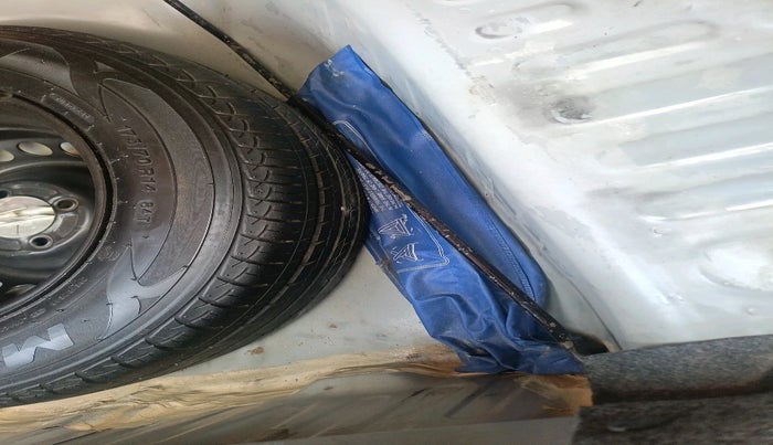 2021 Honda Amaze 1.2L I-VTEC VX, Petrol, Manual, 48,996 km, tyre