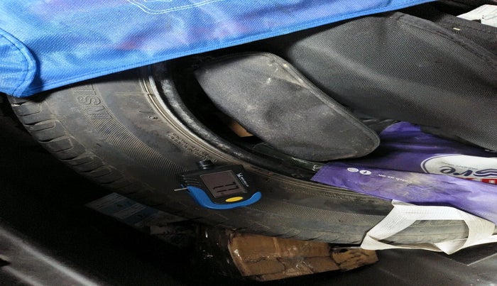 2023 Tata NEXON XZ PLUS SUNROOF DARK DIESEL, Diesel, Manual, 70,367 km, tyre