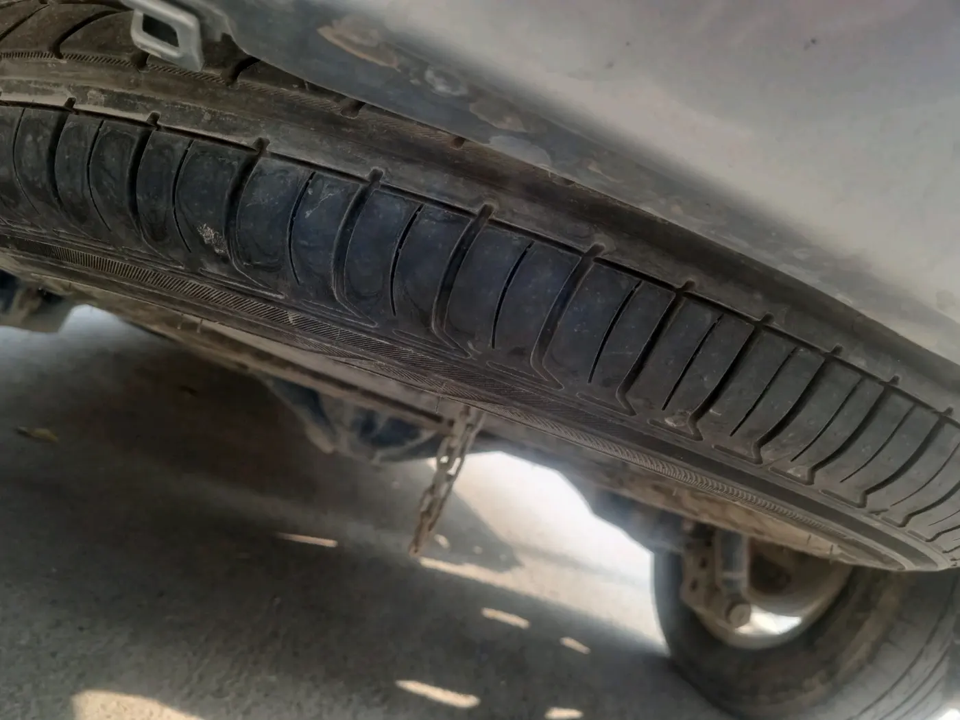 2020 Toyota Innova Crysta 2.4 GX AT 7 STR, Diesel, Automatic, 1,47,957 km, tyre