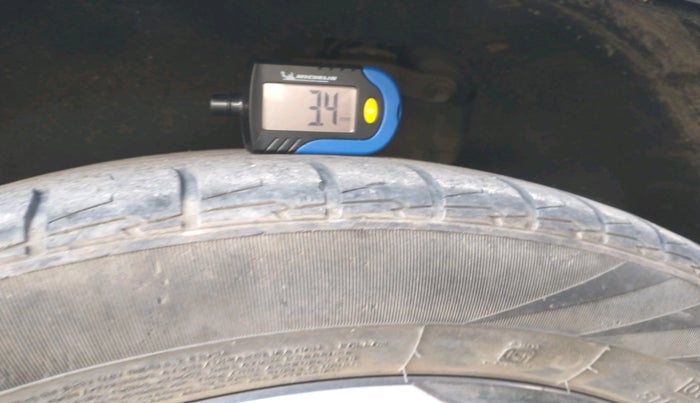 2022 Hyundai ALCAZAR 1.5 SIGNATURE (O) AT 6STR, Diesel, Automatic, 93,031 km, tyre