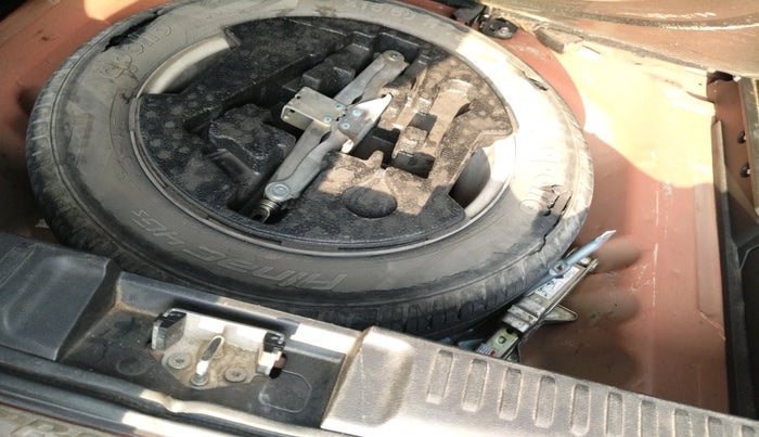 2018 Maruti Vitara Brezza ZDI AMT, Diesel, Automatic, 75,711 km, tyre