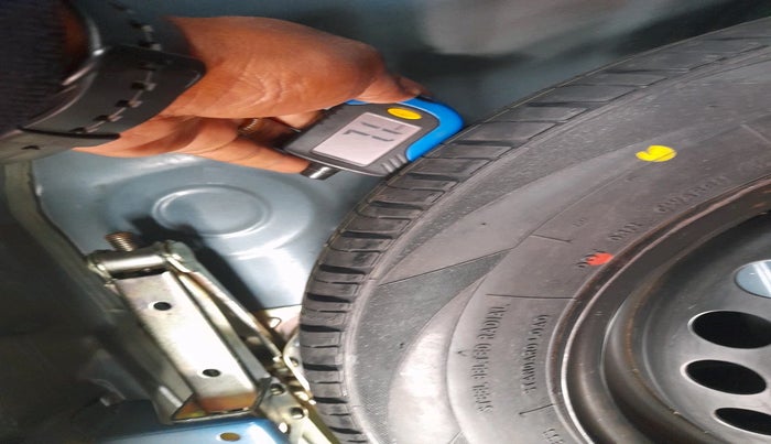 2019 Hyundai Grand i10 MAGNA 1.2 KAPPA VTVT, Petrol, Manual, 28,507 km, tyre