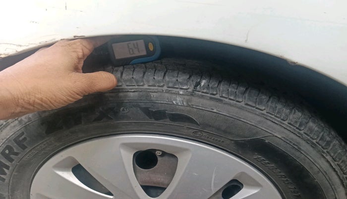 2010 Hyundai i10 MAGNA 1.1, Petrol, Manual, 33,753 km, tyre