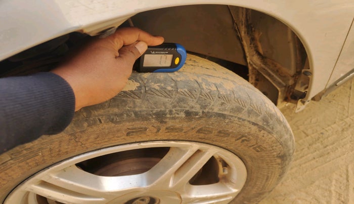 2019 Mahindra MARAZZO M6 7 STR, Diesel, Manual, 1,58,015 km, tyre