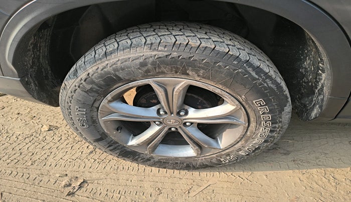 2020 Tata Harrier XT PLUS 2.0L KRYOTEC, Diesel, Manual, 1,39,421 km, tyre