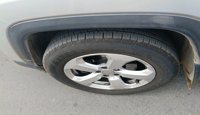 2017 Jeep Compass LONGITUDE (O) 2.0 DIESEL, Diesel, Manual, 80,629 km, tyre