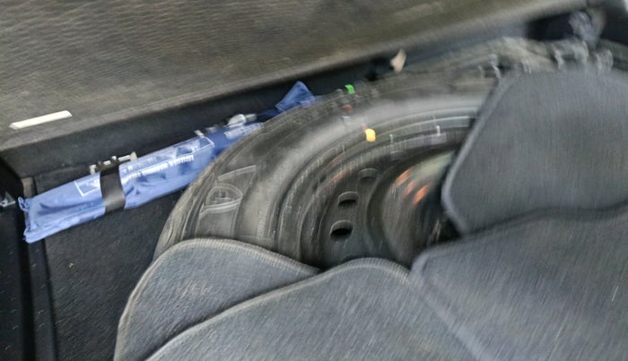 2017 Jeep Compass LONGITUDE (O) 2.0 DIESEL, Diesel, Manual, 80,629 km, tyre