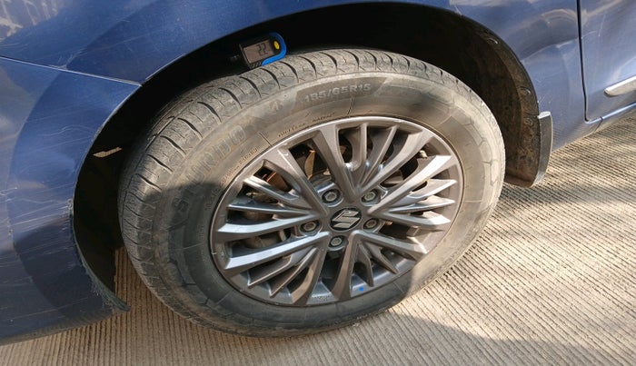 2022 Maruti Ertiga VXI CNG, Petrol, Manual, 1,22,553 km, tyre