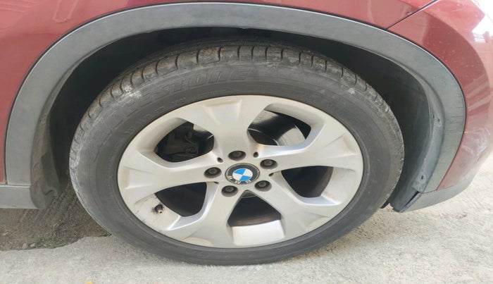 2011 BMW X1 SDRIVE 18I, Petrol, Automatic, 49,696 km, tyre