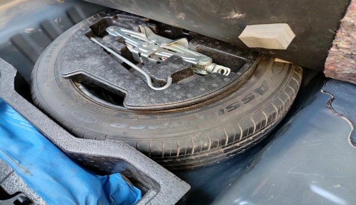 2018 Maruti Ciaz ALPHA  AT 1.4  PETROL, Petrol, Automatic, 82,895 km, tyre