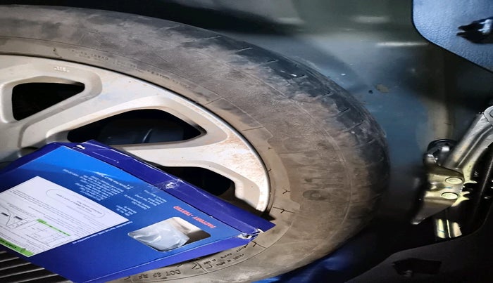 2023 Maruti Baleno ZETA PETROL 1.2, Petrol, Manual, 37,040 km, tyre