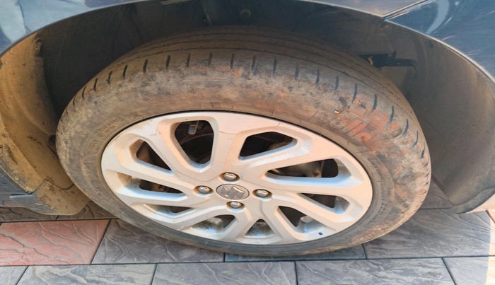 2023 Maruti Baleno ZETA PETROL 1.2, Petrol, Manual, 37,040 km, tyre