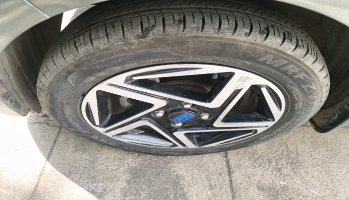 2023 Hyundai GRAND I10 NIOS SPORTZ 1.2 KAPPA VTVT DUAL TONE, Petrol, Manual, 16,502 km, tyre