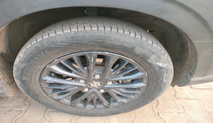 2022 Maruti XL6 ZETA MT, Petrol, Manual, 1,01,367 km, tyre