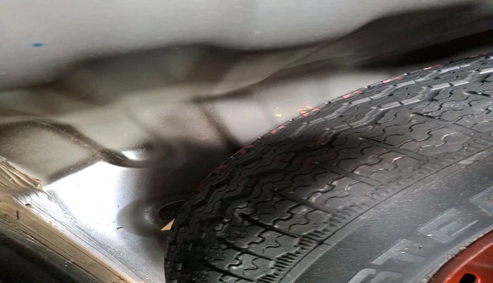 2024 Renault Kiger RXT (O) MT, Petrol, Manual, 5,540 km, tyre