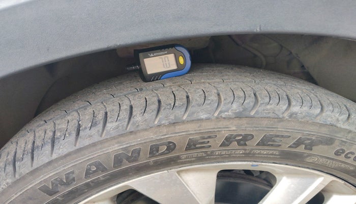 2019 Mahindra XUV300 W8 1.5 DIESEL, Diesel, Manual, 94,672 km, tyre