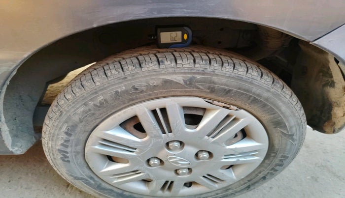 2011 Hyundai Santro Xing GLS PLUS AUDIO, Petrol, Manual, 33,148 km, tyre