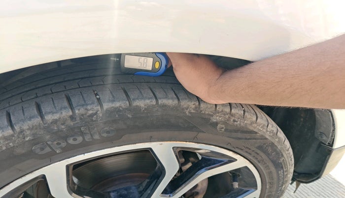 2018 Ford Ecosport TITANIUM 1.5L SIGNATURE EDITION (SUNROOF) DIESEL, Diesel, Manual, 88,593 km, tyre