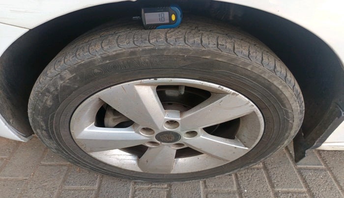 2016 Skoda Rapid 1.5 TDI CR STYLE PLUS AT, Diesel, Automatic, 94,161 km, tyre