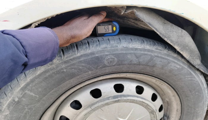 2019 Mahindra MARAZZO M2 8 STR, Diesel, Manual, 1,27,903 km, tyre