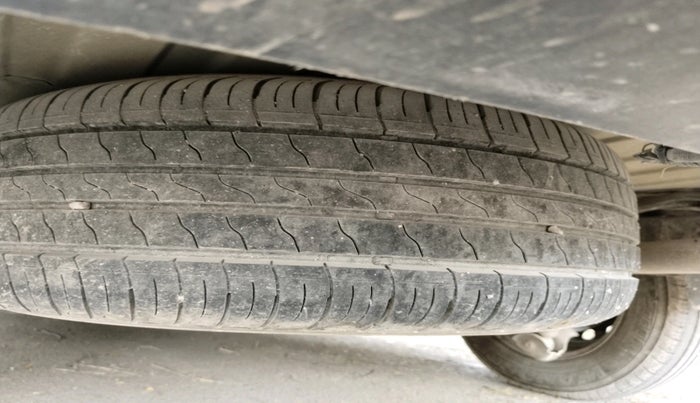 2019 Mahindra MARAZZO M2 8 STR, Diesel, Manual, 1,27,903 km, tyre