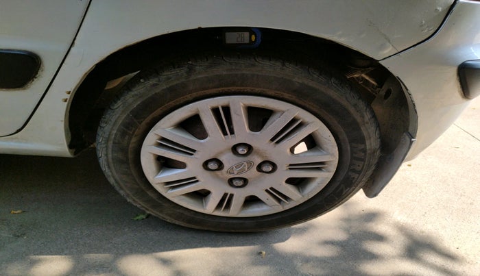 2010 Hyundai Santro Xing GLS, Petrol, Manual, 75,700 km, tyre