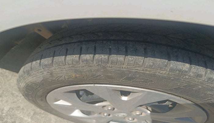 2014 Hyundai Grand i10 MAGNA 1.1 CRDI, Diesel, Manual, 70,678 km, tyre