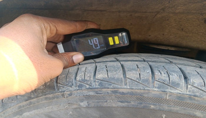 2021 Maruti Alto VXI, Petrol, Manual, 24,147 km, tyre