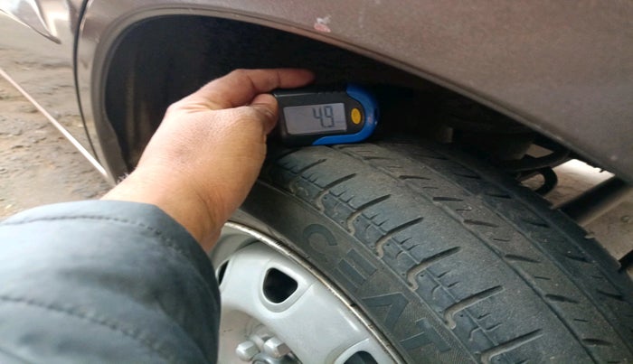 2011 Maruti Zen Estilo LXI, Petrol, Manual, 78,976 km, tyre