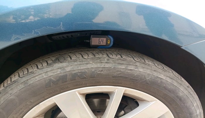 2016 Volkswagen Ameo HIGHLINE1.2L, Petrol, Manual, 79,343 km, tyre