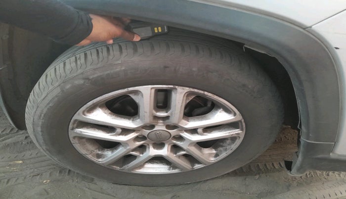 2017 Jeep Compass LIMITED 2.0 DIESEL, Diesel, Manual, 1,27,222 km, tyre