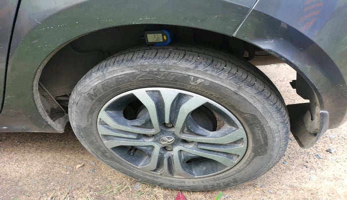 2023 Tata Tiago XZ PLUS CNG, Petrol, Manual, 16,779 km, tyre