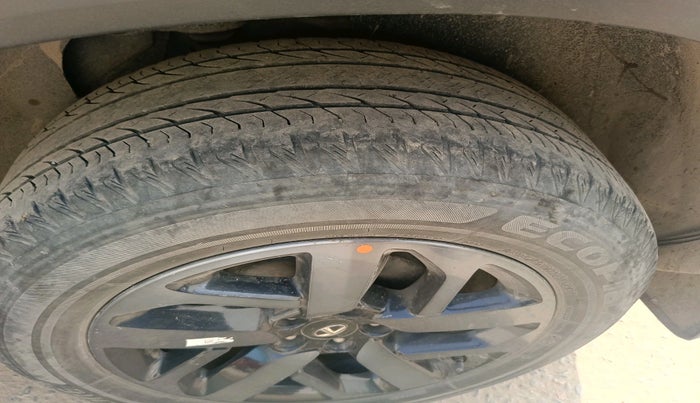 2022 Tata Harrier XZA PLUS 2.0L DARK EDITION, Diesel, Automatic, 74,338 km, tyre