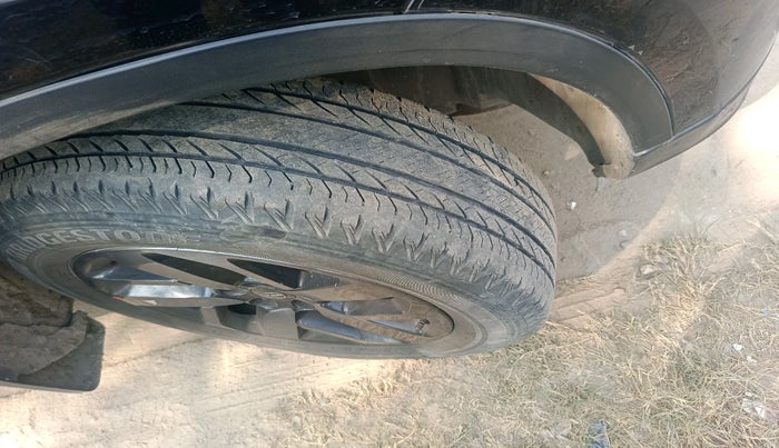 2022 Tata Harrier XZA PLUS 2.0L DARK EDITION, Diesel, Automatic, 74,338 km, tyre