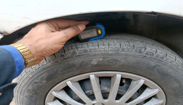 2013 Maruti Alto 800 LXI, Petrol, Manual, 1,23,066 km, tyre