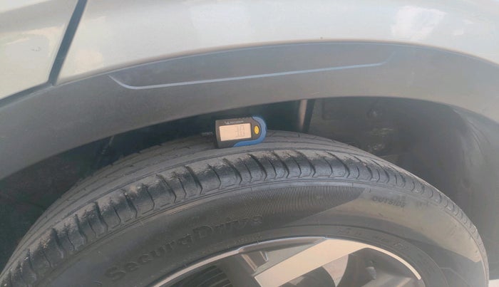 2019 Hyundai VENUE SX PLUS 1.0 TURBO DCT, Petrol, Automatic, 25,549 km, tyre