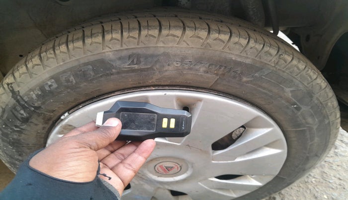 2018 Maruti Celerio VXI CNG, Petrol, Manual, 1,04,000 km, tyre