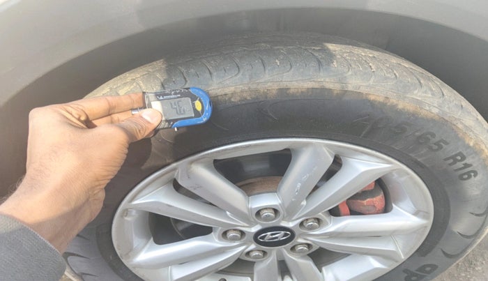 2019 Hyundai Creta EX 1.4 DIESEL, Diesel, Manual, 1,38,171 km, tyre