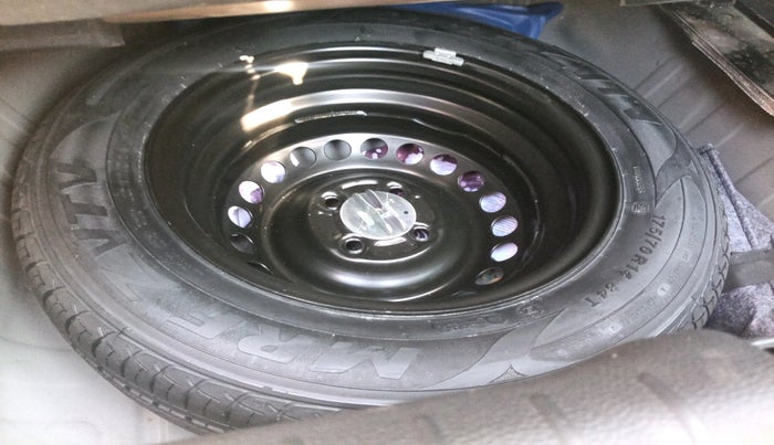 2025 Honda Amaze 1.2L I-VTEC VX, Petrol, Manual, 21,851 km, tyre