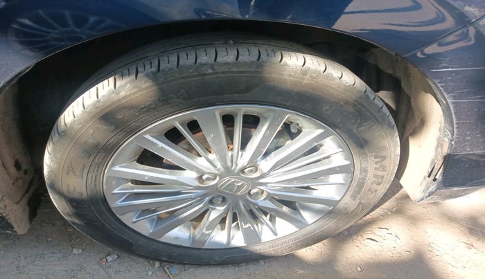 2025 Honda Amaze 1.2L I-VTEC VX, Petrol, Manual, 21,851 km, tyre