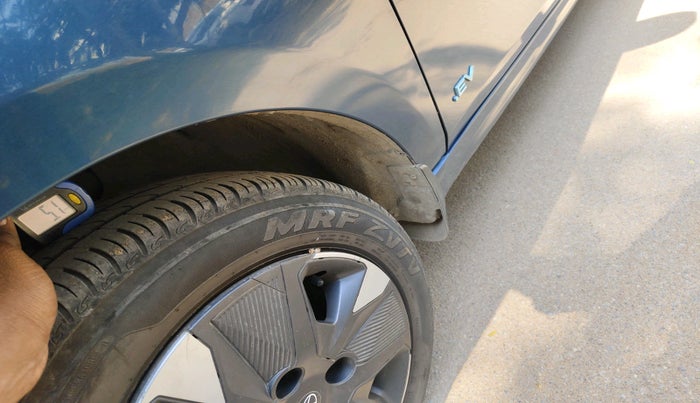 2025 Tata TIAGO EV XZ PLUS TECH LUX LONG RANGE FAST CHARGER, Electric, Automatic, 21,972 km, tyre