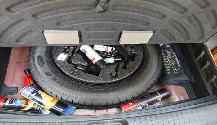 2016 Hyundai Creta SX PLUS AT 1.6 DIESEL, Diesel, Automatic, 82,953 km, tyre