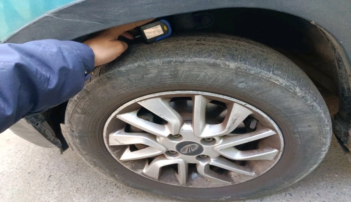 2016 Mahindra Kuv100 K8 D 6 STR, Diesel, Manual, 77,610 km, tyre