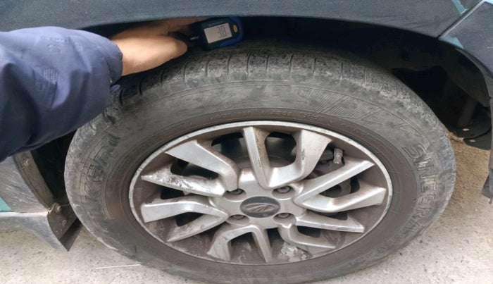 2016 Mahindra Kuv100 K8 D 6 STR, Diesel, Manual, 77,610 km, tyre