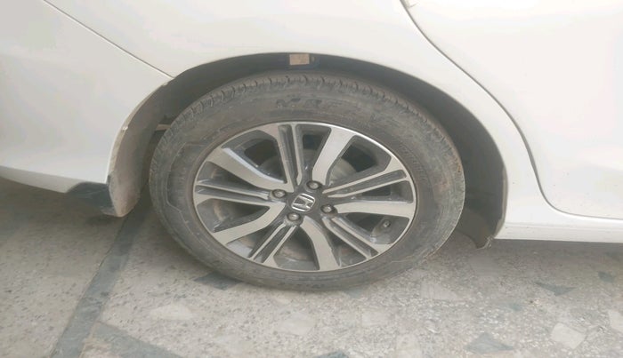 2021 Honda Amaze 1.2L I-VTEC VX, Petrol, Manual, 63,495 km, tyre