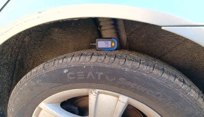 2010 Skoda Laura AMBIENTE 1.8 TSI, Petrol, Manual, 92,427 km, tyre